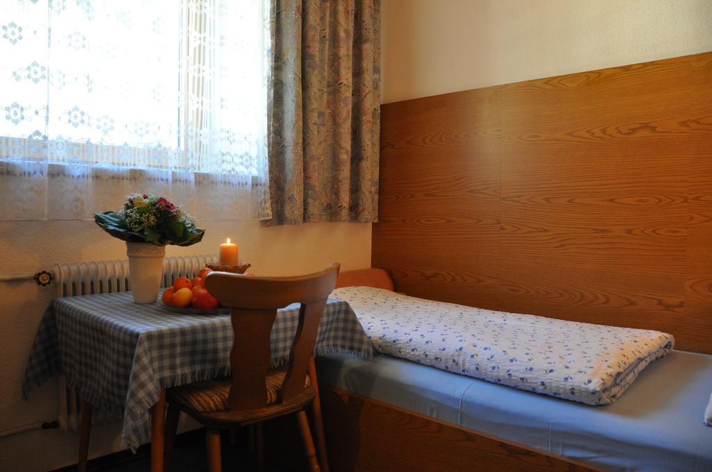 Appartements Pfausler Oetz Zewnętrze zdjęcie